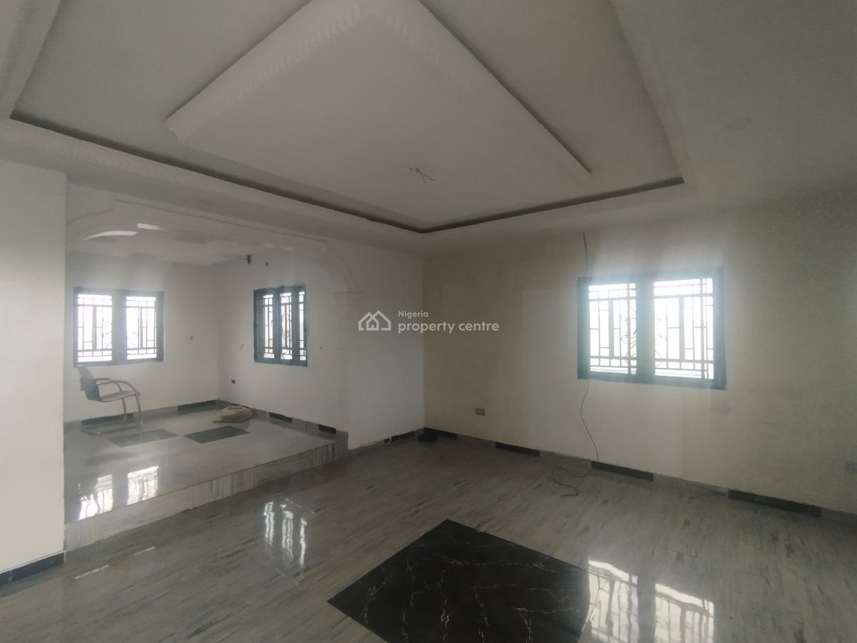 Lovely 3 Bedroom Flat, Ikorodu, Lagos, Flat / Apartment for Rent