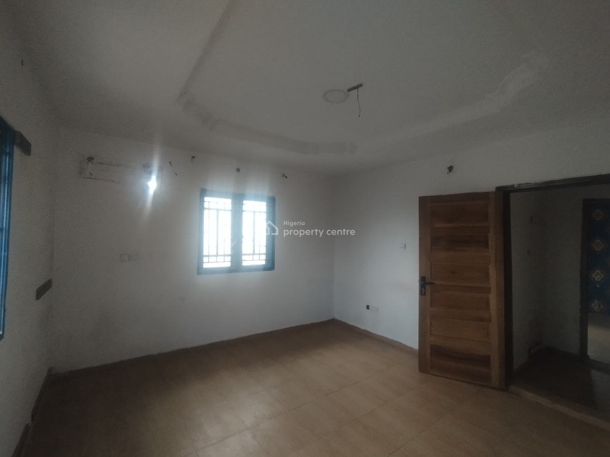 Lovely 3 Bedroom Flat, Ikorodu, Lagos, Flat / Apartment for Rent