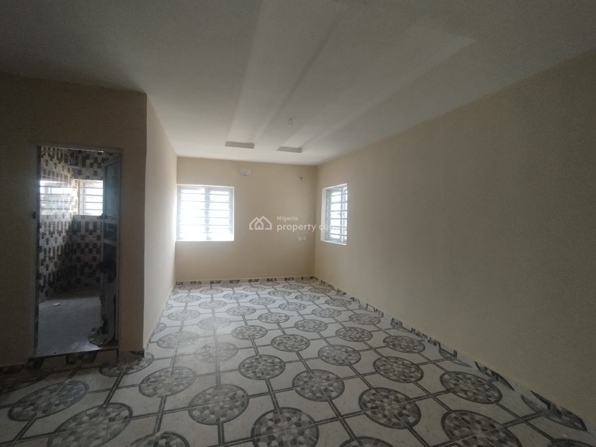 Brand New 2 Bedroom Flat, Ikorodu, Lagos, Flat / Apartment for Rent