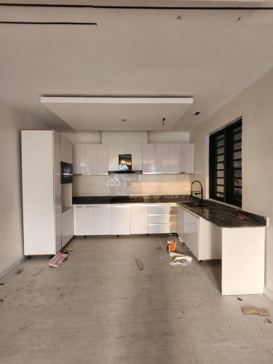 Spacious 2 Bedroom Flat Apartment with Pool Sit Out and Elevator, Ikate, Lekki, Lagos, Flat / Apartment for Rent