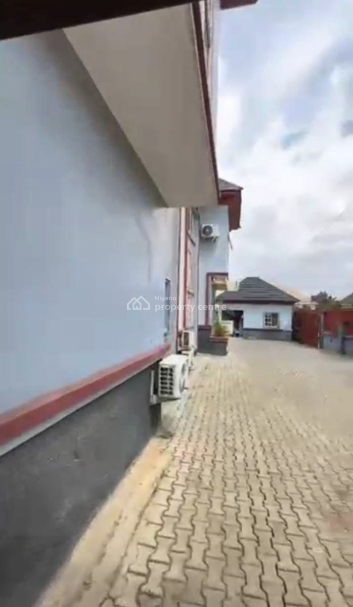 14 Rooms Hotel with Swimming Pool, Gwarinpa, Abuja, Hotel / Guest House for Sale