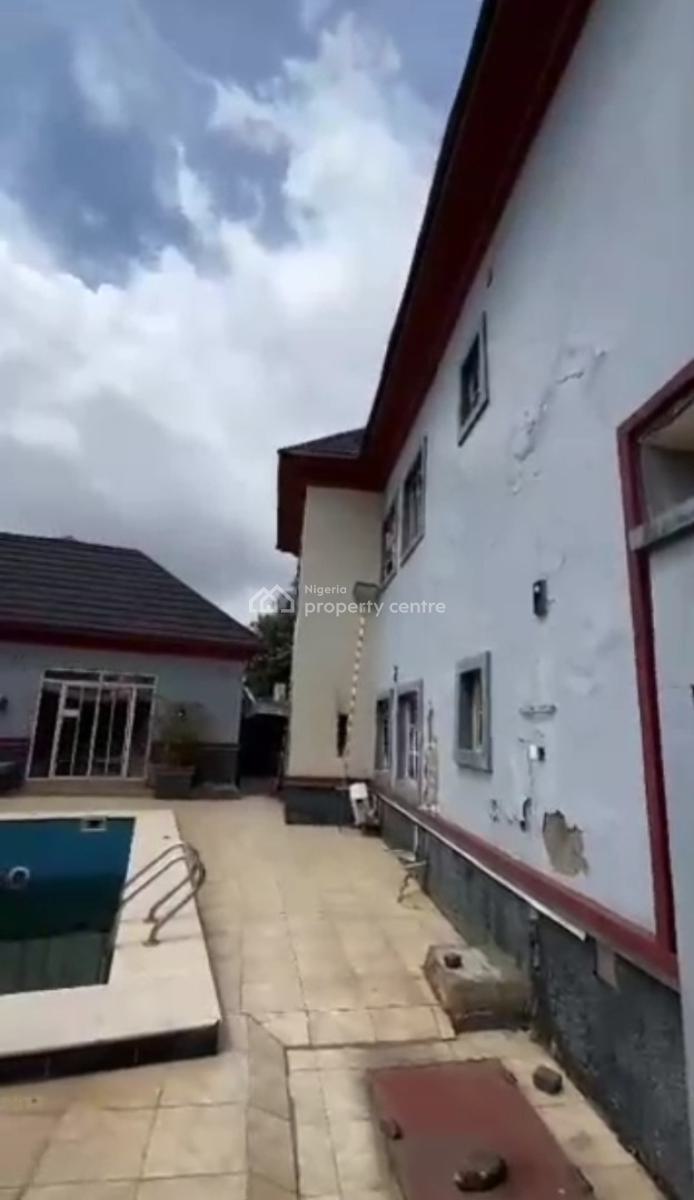 14 Rooms Hotel with Swimming Pool, Gwarinpa, Abuja, Hotel / Guest House for Sale