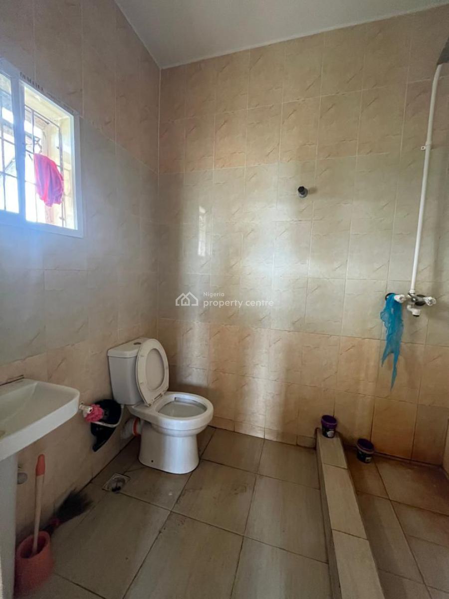 2 Bedroom Flat (upstairs), Hopeville Estate, Sangotedo, Ajah, Lagos, Flat / Apartment for Rent
