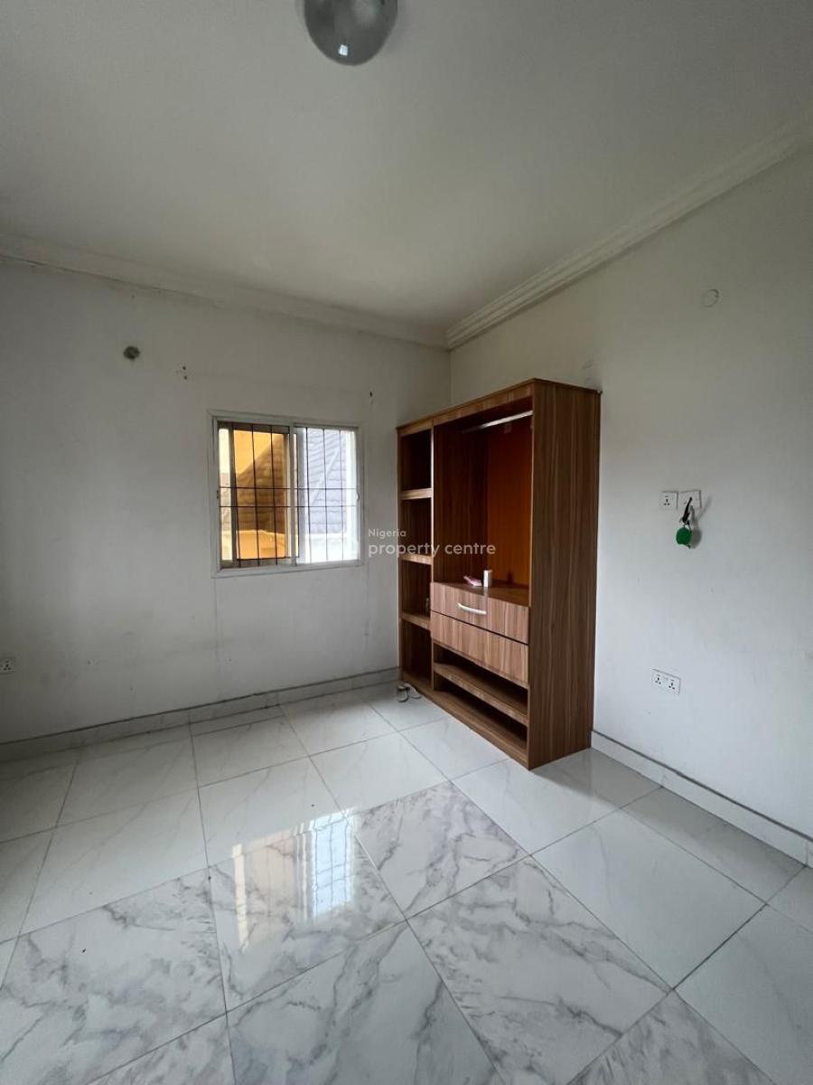 2 Bedroom Flat (upstairs), Hopeville Estate, Sangotedo, Ajah, Lagos, Flat / Apartment for Rent