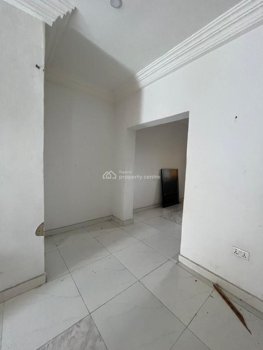 2 Bedroom Flat (upstairs), Hopeville Estate, Sangotedo, Ajah, Lagos, Flat / Apartment for Rent