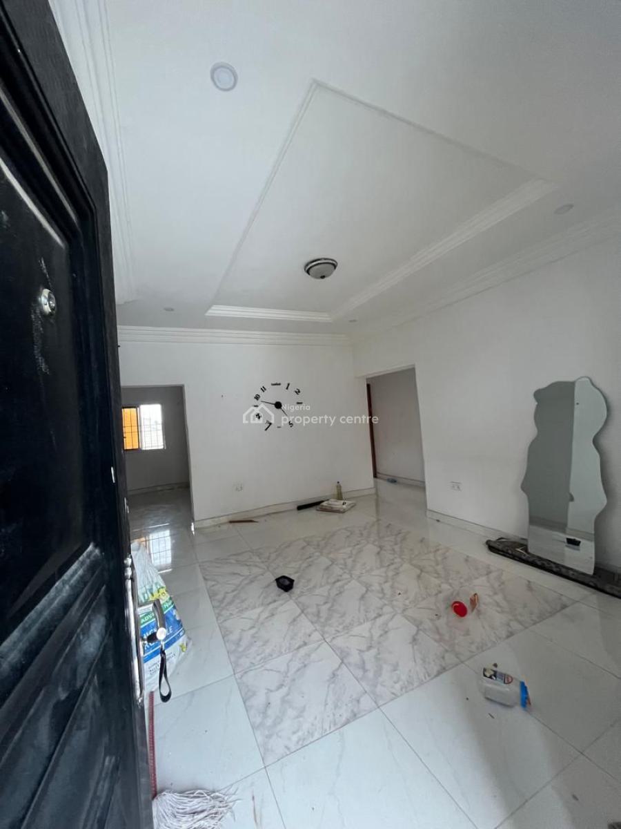 2 Bedroom Flat (upstairs), Hopeville Estate, Sangotedo, Ajah, Lagos, Flat / Apartment for Rent