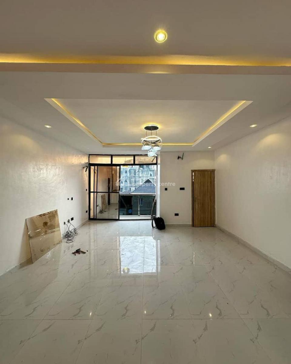 Beautifully Crafted 4 Bedroom Fully Detached Duplex in a Secured Estate, Gbagada, Lagos, Detached Duplex for Sale