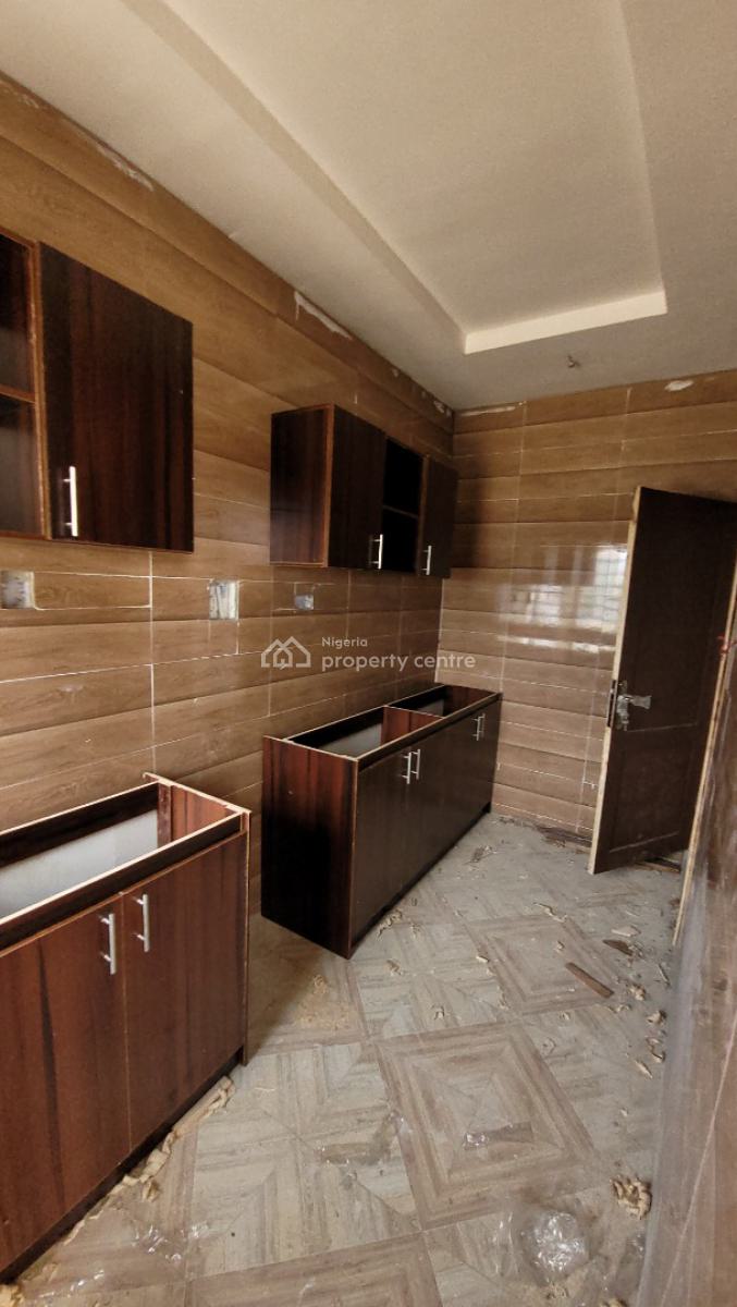 Massive Brand New 2 Bedroom Apartment, Abraham Adesanya, Ajah, Lagos, Flat / Apartment for Rent