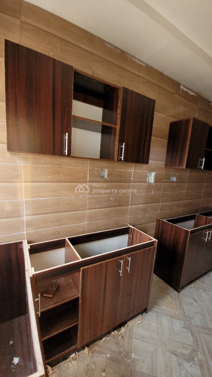 Massive Brand New 2 Bedroom Apartment, Abraham Adesanya, Ajah, Lagos, Flat / Apartment for Rent