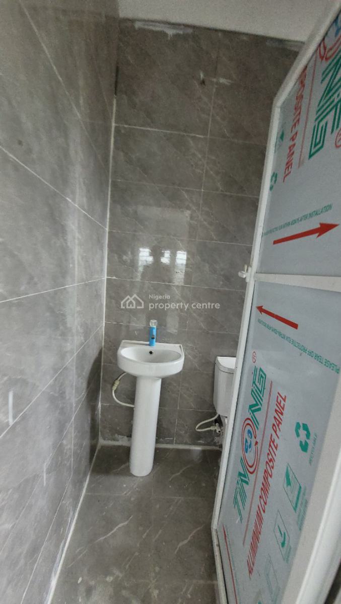 Massive Brand New 2 Bedroom Apartment, Abraham Adesanya, Ajah, Lagos, Flat / Apartment for Rent