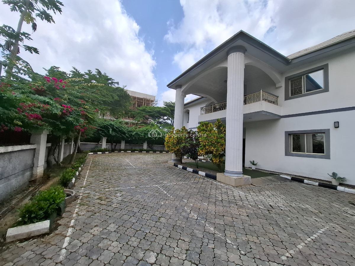 Nice Finished 6 Bedroom Detached Duplex with Bq, Maitama District, Abuja, Detached Duplex for Rent