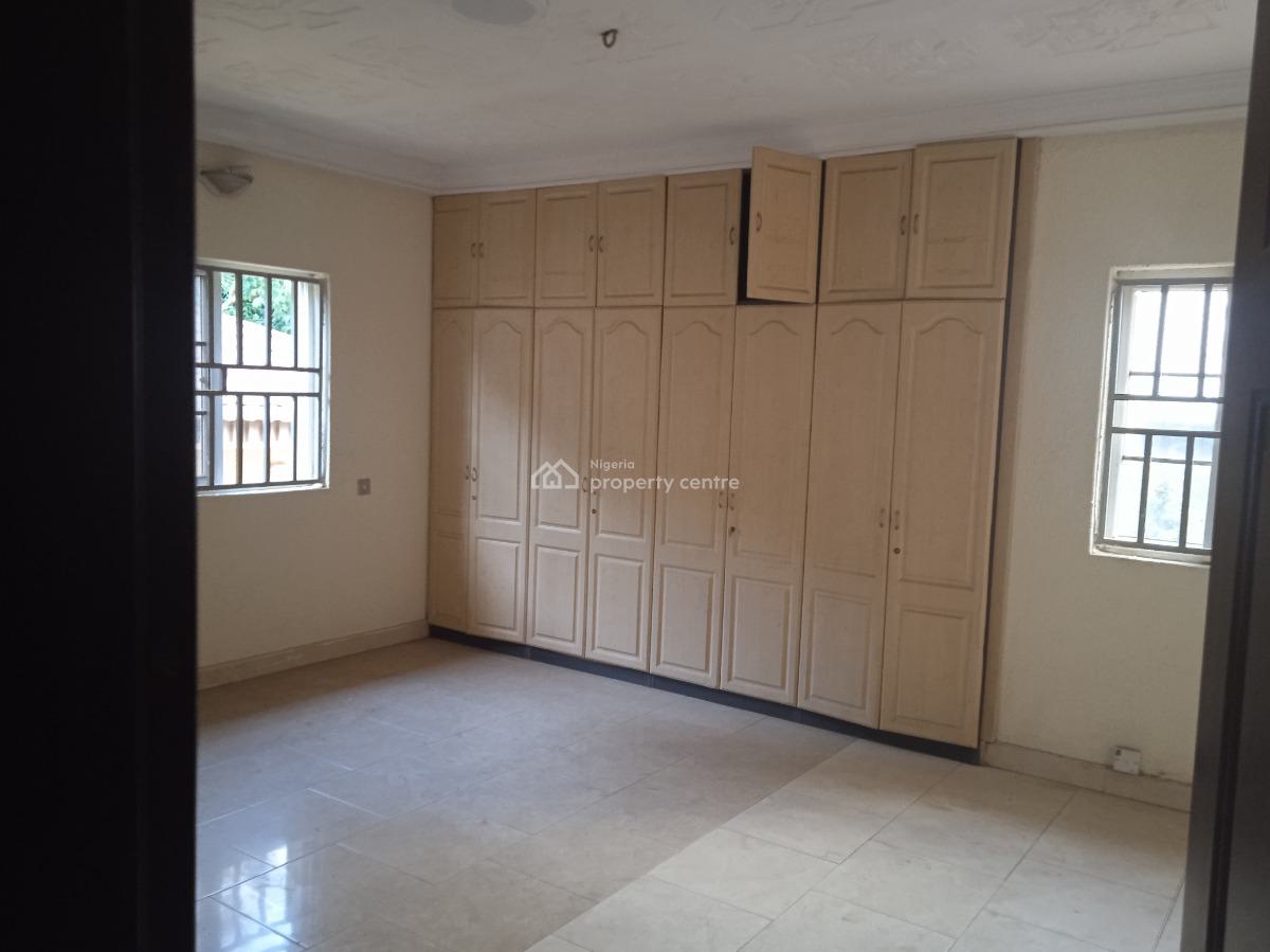 7 Bedroom House with Massive Bungalow Bq, Asokoro District, Abuja, Detached Duplex for Rent