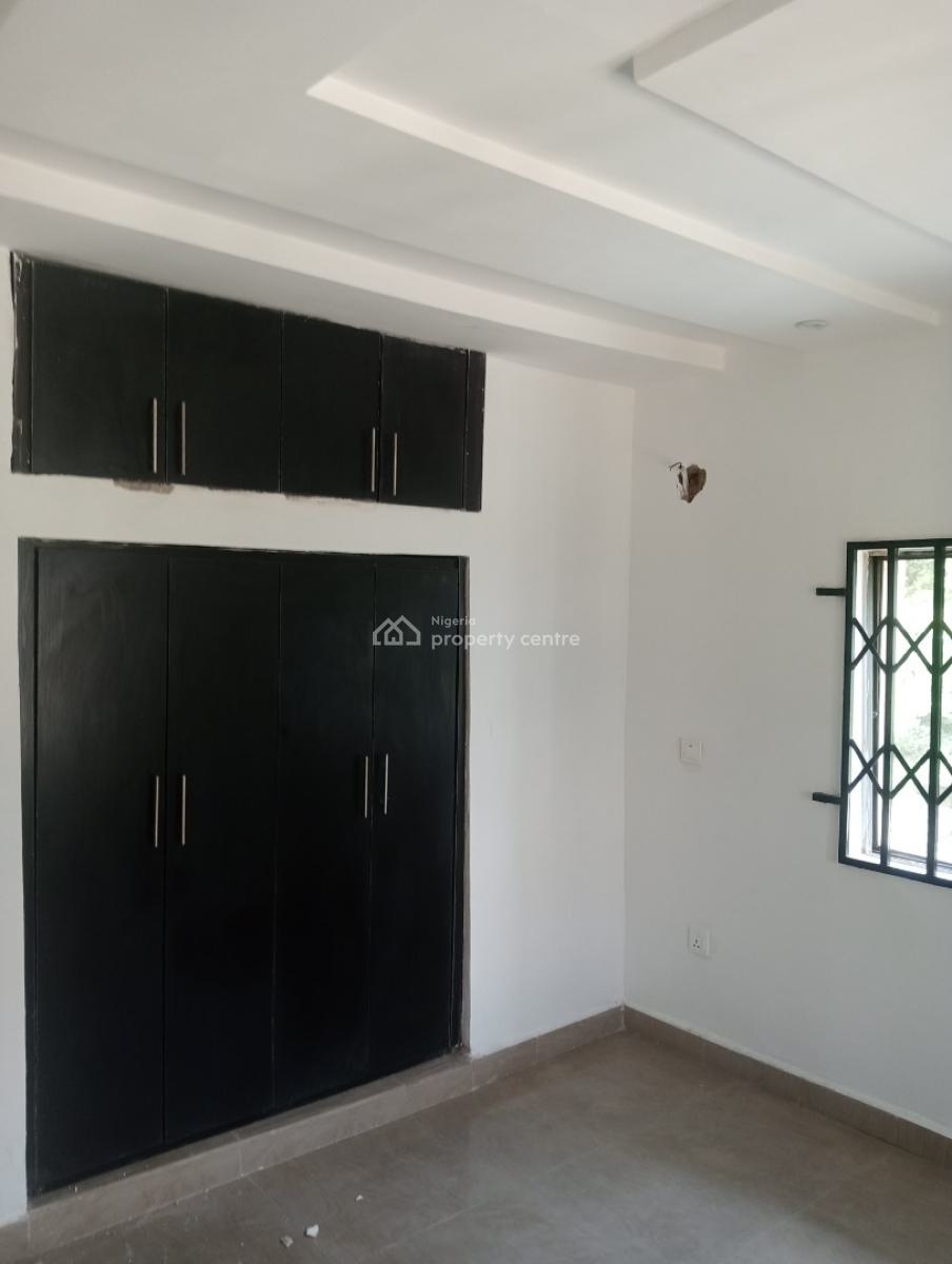3 Bedroom Standard Apartment, Utako Main,fct, Utako, Abuja, Flat / Apartment for Rent