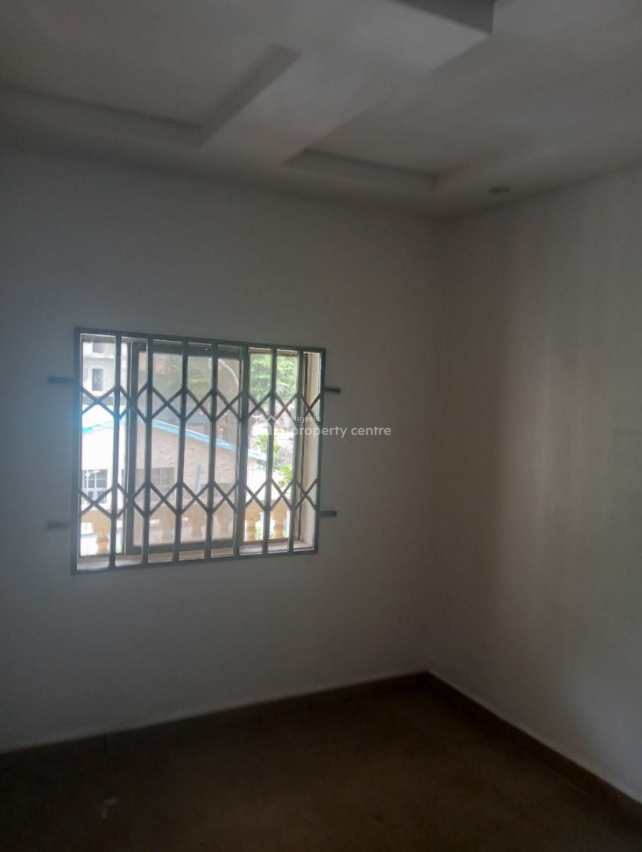 3 Bedroom Standard Apartment, Utako Main,fct, Utako, Abuja, Flat / Apartment for Rent