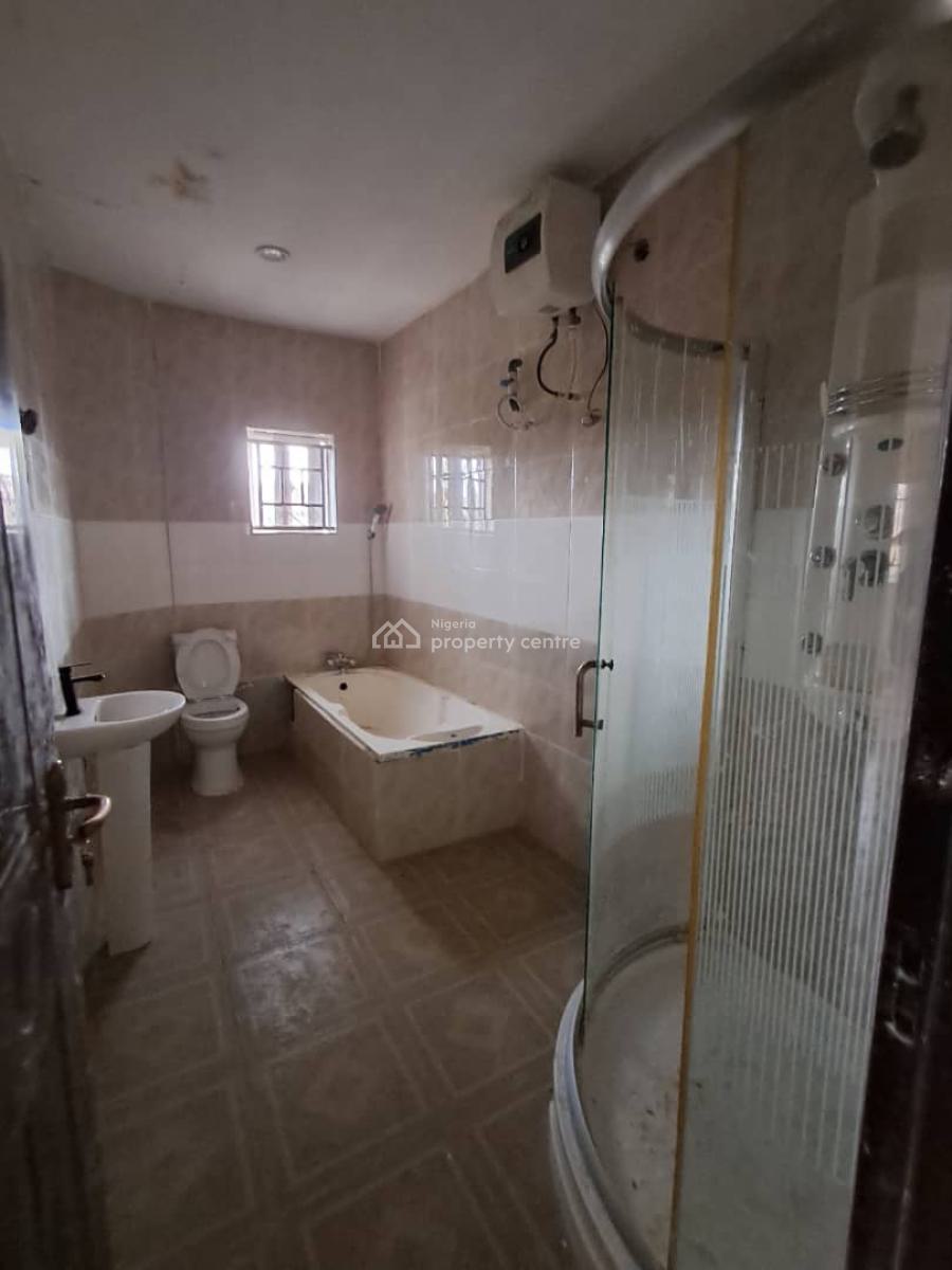 4 Bedroom Semi-detached Duplex with 1 Bedroom Chalet + Gatehouse, New Road Alpha Beach Chevron, Lekki, Lagos, Semi-detached Duplex for Rent