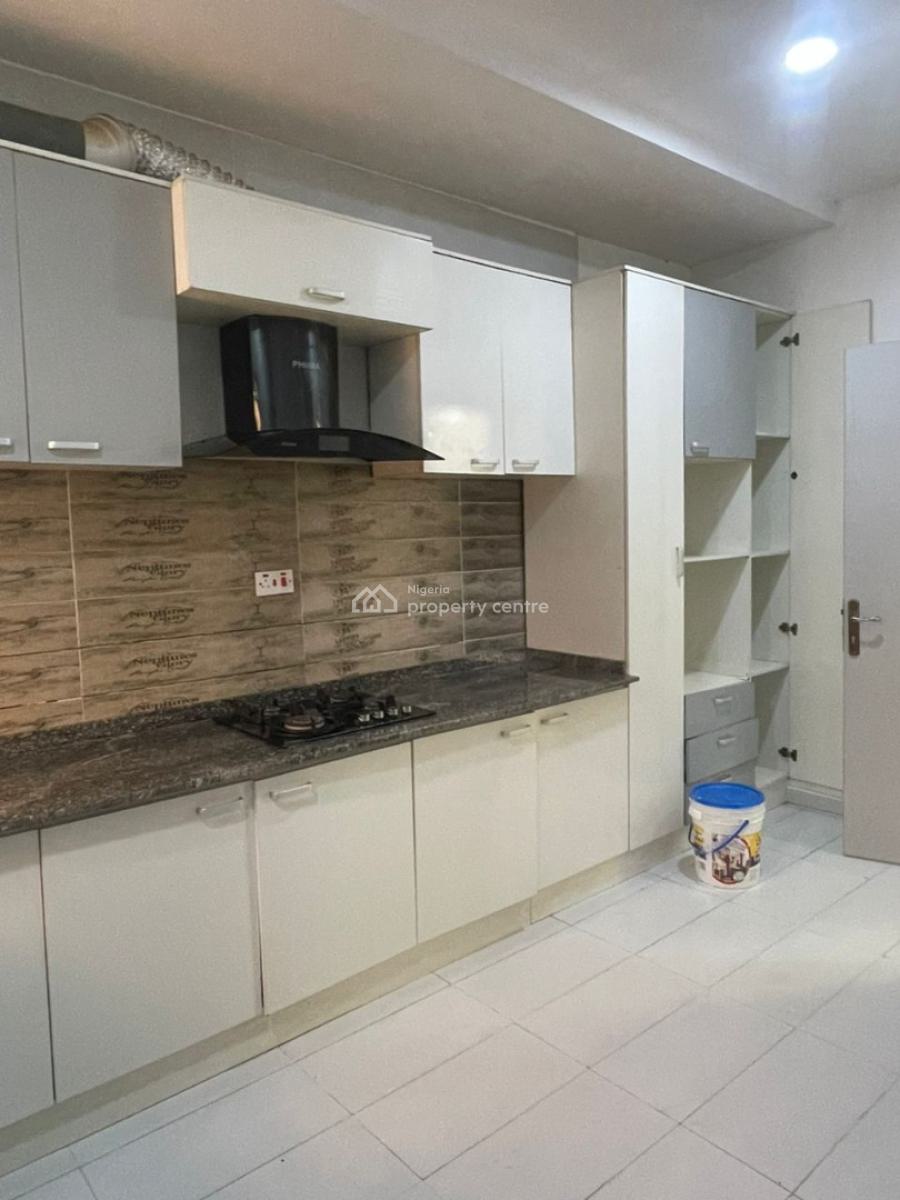 Spacious Tastefully Built Mini Flat with Swimming Pool, Victoria Bay Estate, Lekki Phase 2, Lekki, Lagos, Mini Flat (room and Parlour) for Rent