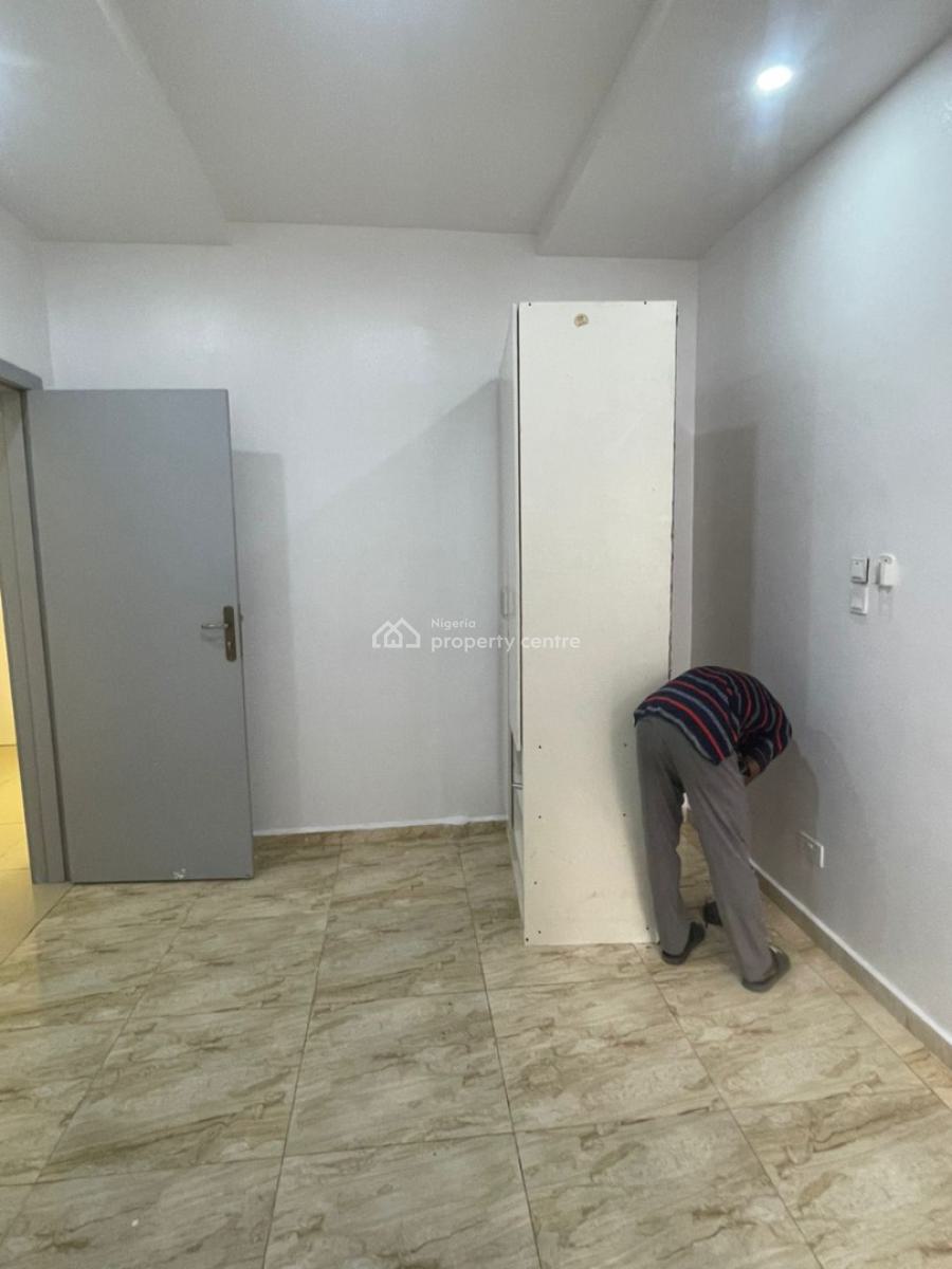 Spacious Tastefully Built Mini Flat with Swimming Pool, Victoria Bay Estate, Lekki Phase 2, Lekki, Lagos, Mini Flat (room and Parlour) for Rent