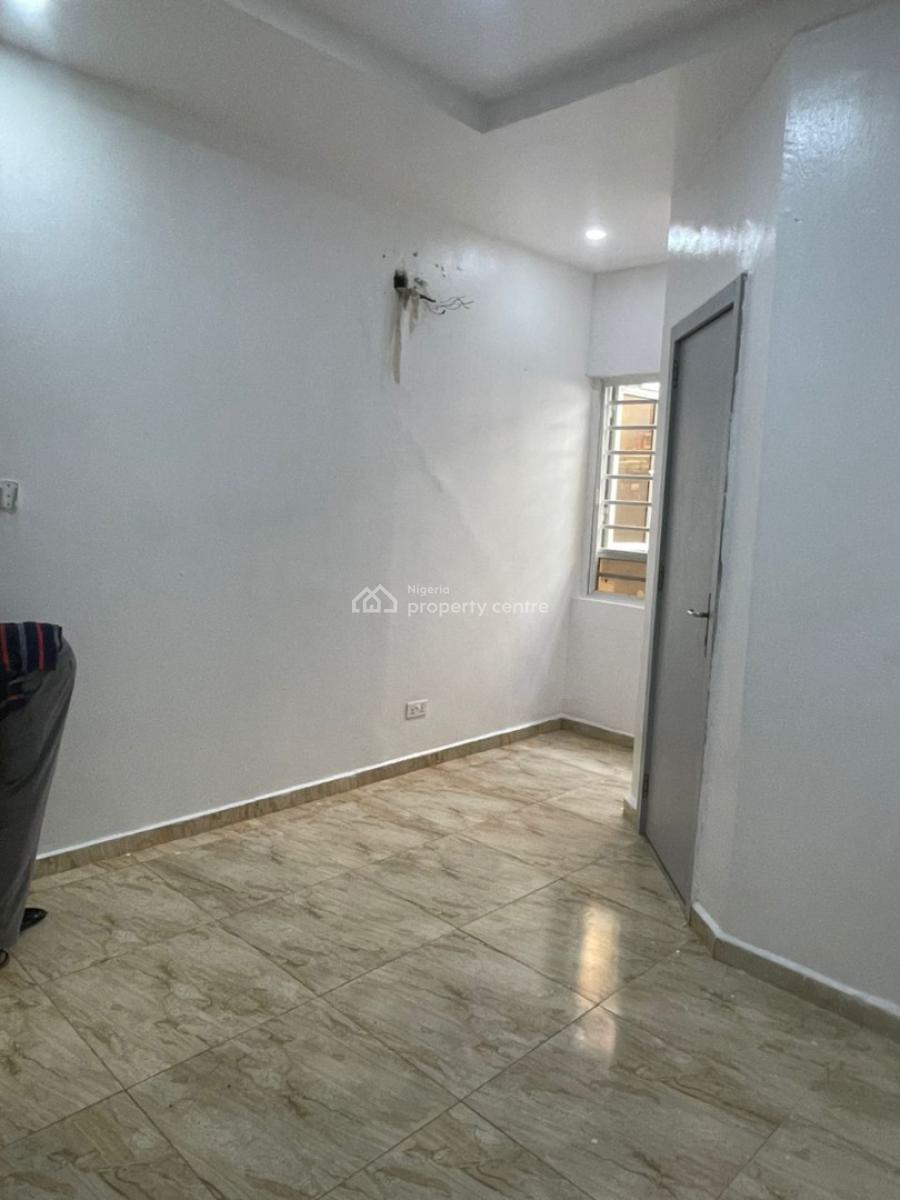 Spacious Tastefully Built Mini Flat with Swimming Pool, Victoria Bay Estate, Lekki Phase 2, Lekki, Lagos, Mini Flat (room and Parlour) for Rent