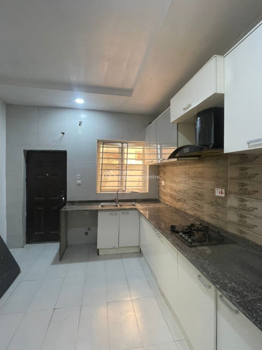 Spacious Tastefully Built Mini Flat with Swimming Pool, Victoria Bay Estate, Lekki Phase 2, Lekki, Lagos, Mini Flat (room and Parlour) for Rent