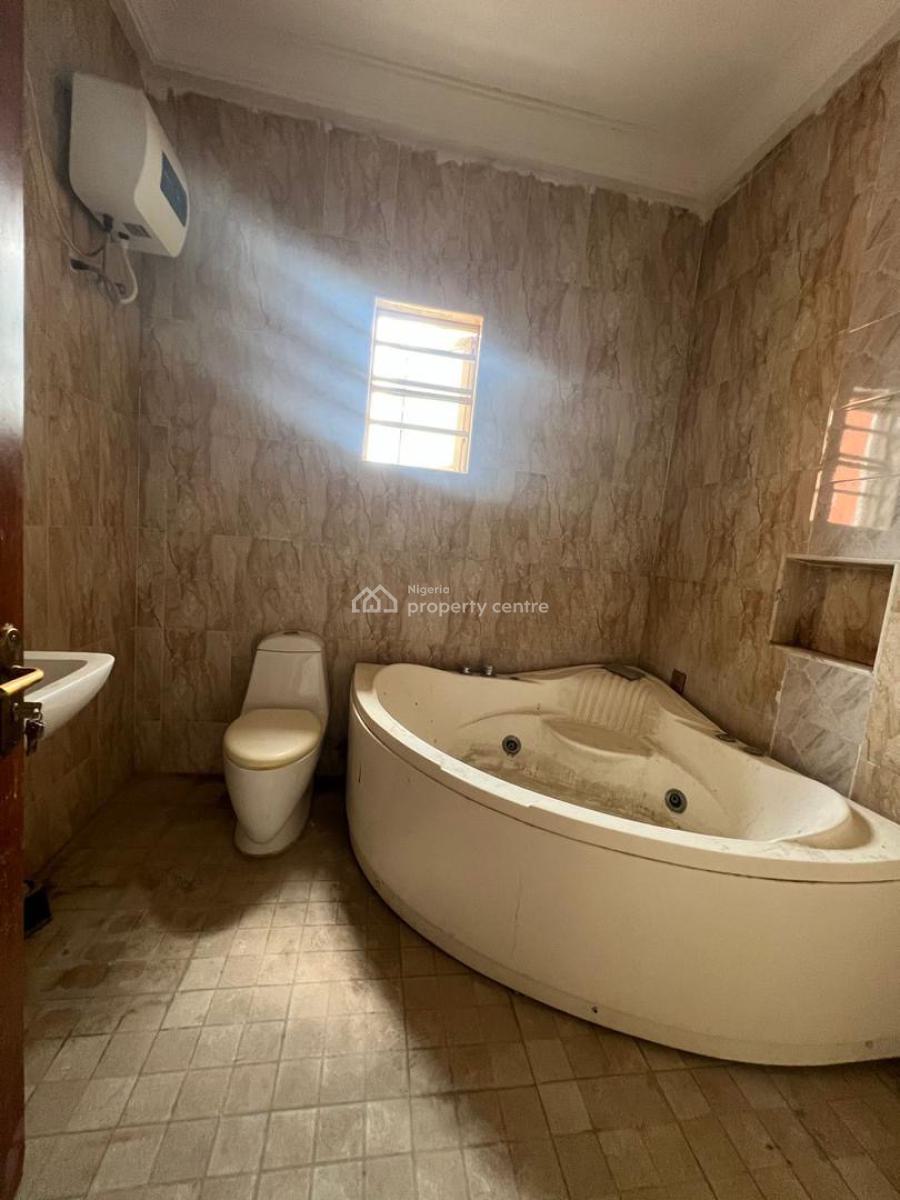 Self Serviced 4 Bedroom Semi-detached Duplex, Osapa, Lekki, Lagos, Semi-detached Duplex for Rent