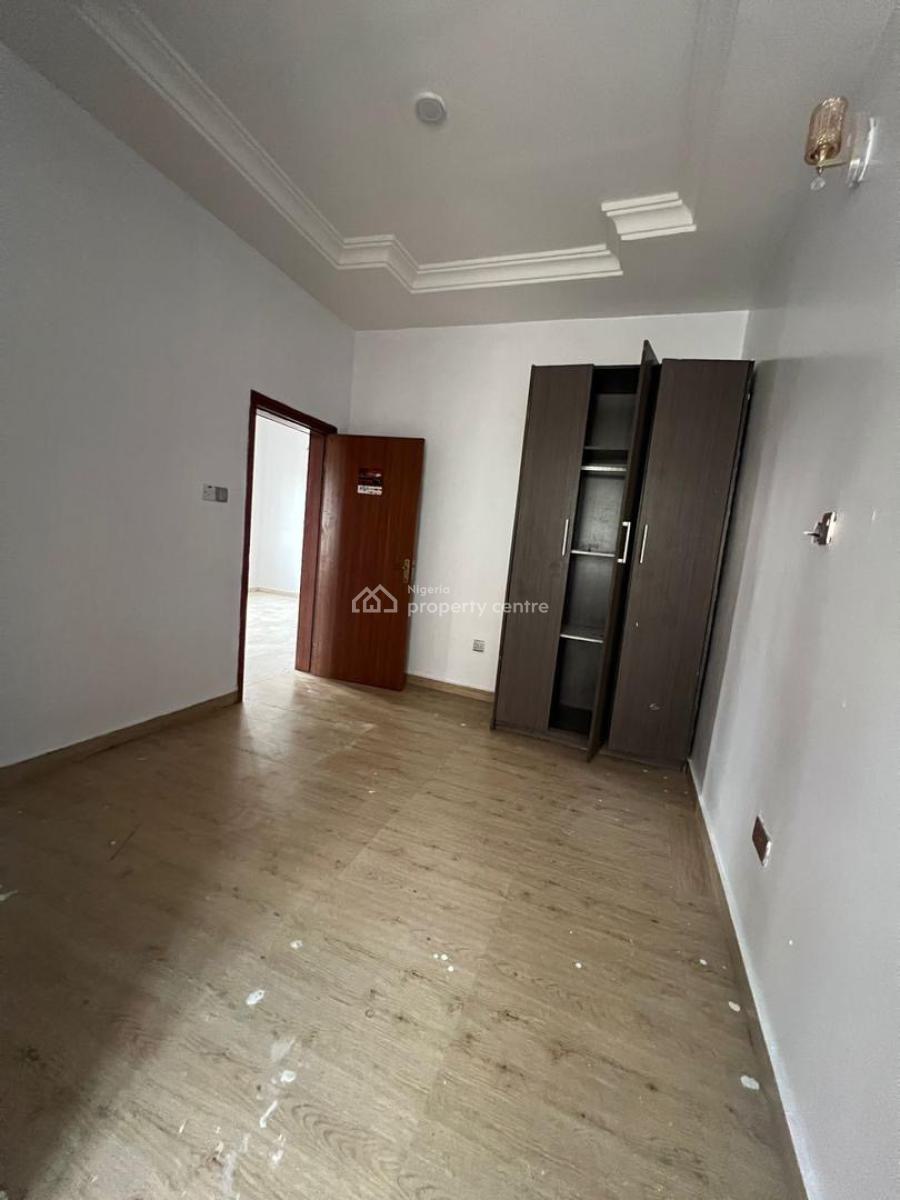 Self Serviced 4 Bedroom Semi-detached Duplex, Osapa, Lekki, Lagos, Semi-detached Duplex for Rent