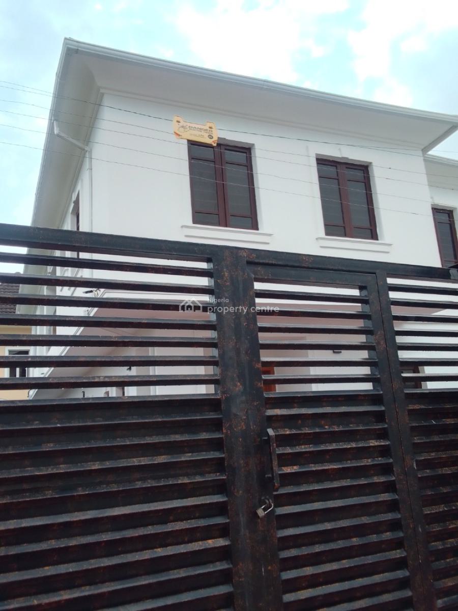 Luxury and Spacious 5 Bedroom Fully Detached, Ikota, Lekki, Lagos, Detached Duplex for Sale