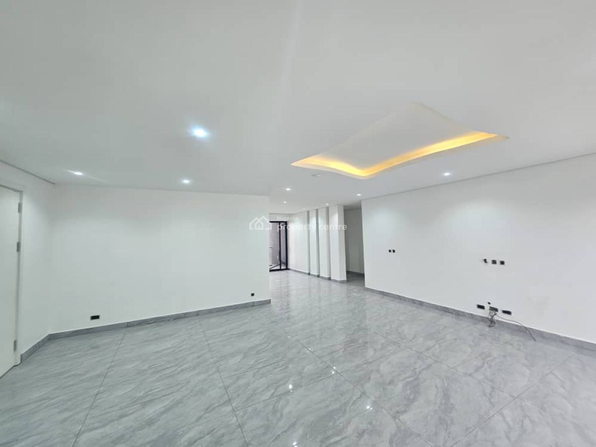 Luxury 3 Bedroom Flat with Bq,fitted Kitchen,elevator,swimming Pool,gy, Off Glover Road., Old Ikoyi, Ikoyi, Lagos, Flat / Apartment for Rent