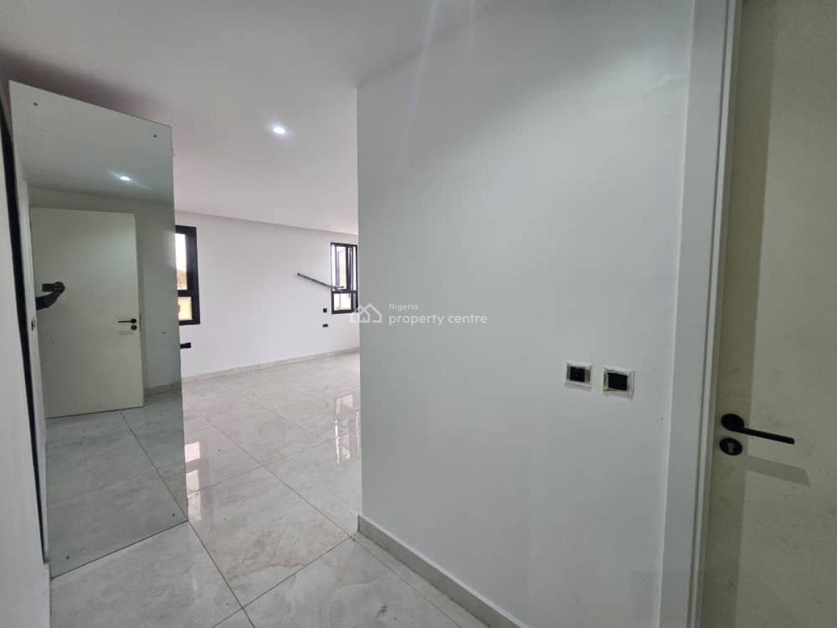 Luxury 3 Bedroom Flat with Bq,fitted Kitchen,elevator,swimming Pool,gy, Off Glover Road., Old Ikoyi, Ikoyi, Lagos, Flat / Apartment for Rent