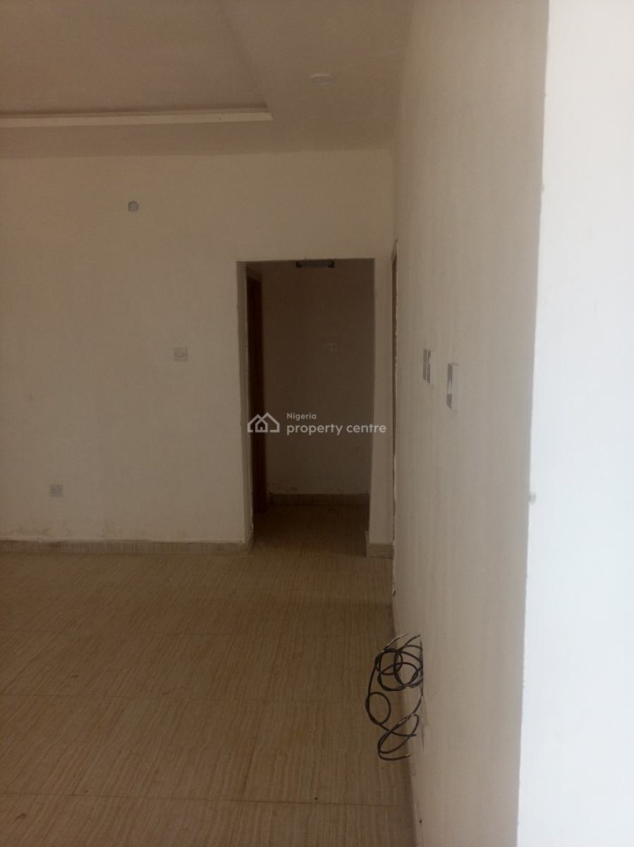 Luxury Newly Built 2 Bedroom Flat, Before Bankole Estate, Magboro, Ogun, Flat / Apartment for Rent