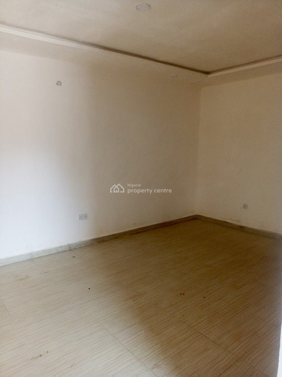 Luxury Newly Built 2 Bedroom Flat, Before Bankole Estate, Magboro, Ogun, Flat / Apartment for Rent