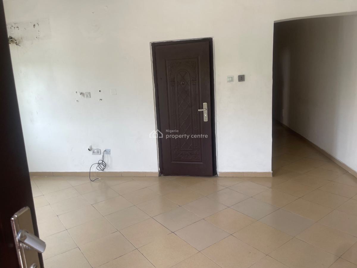 2 Bedroom Apartment in a Call Estate, Eleganza Gardens, Vgc, Lekki, Lagos, Flat / Apartment for Rent