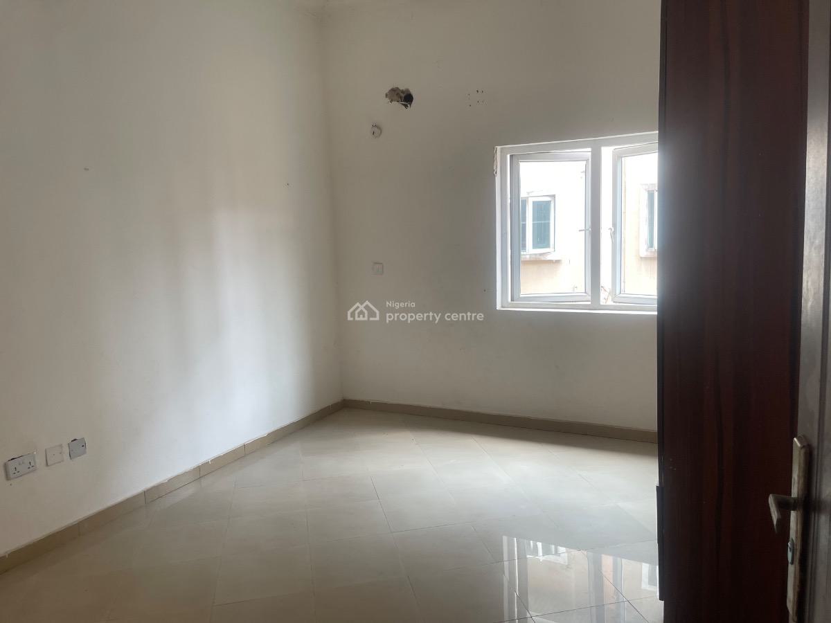 2 Bedroom Apartment in a Call Estate, Eleganza Gardens, Vgc, Lekki, Lagos, Flat / Apartment for Rent