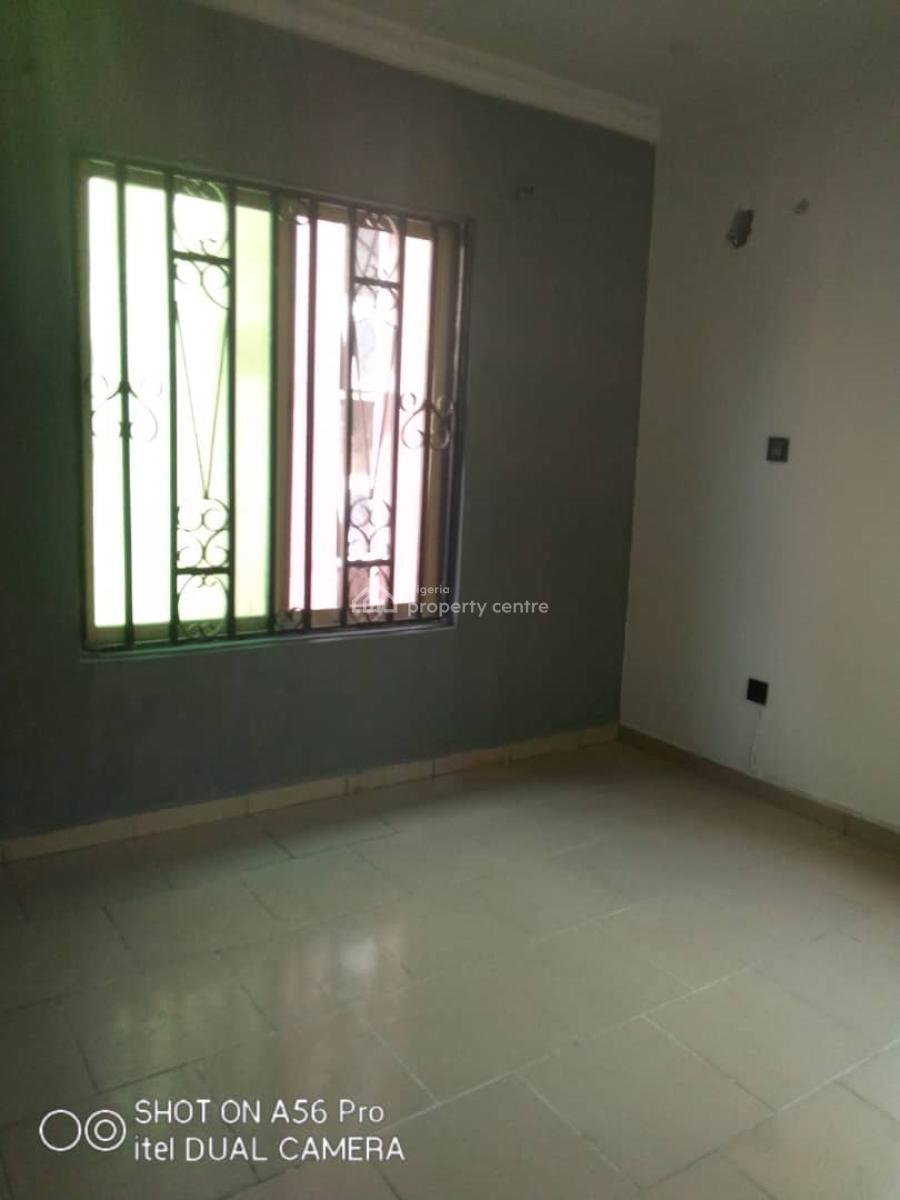 Spacious Mini Flat Upstairs, Lekki Phase 1, Lekki, Lagos, Mini Flat (room and Parlour) for Rent