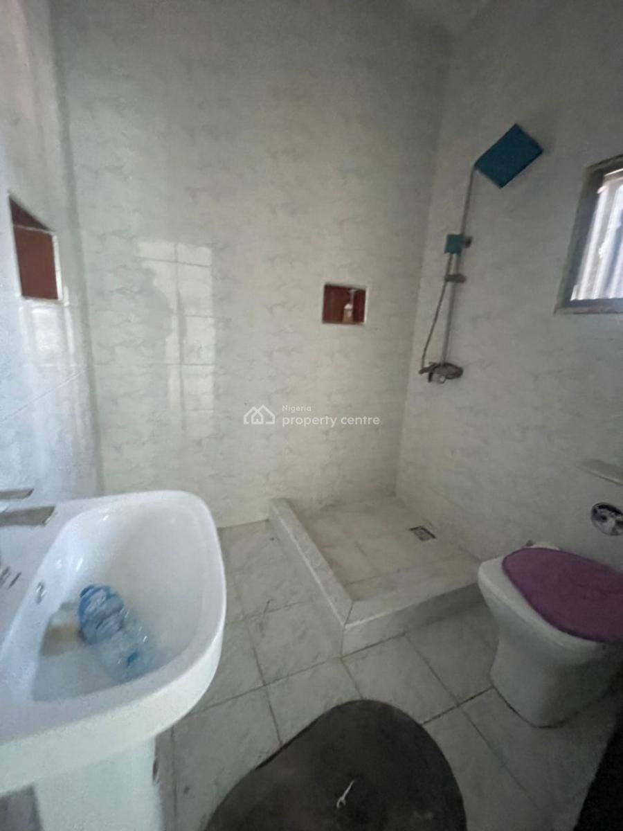 Spacious, Serviced 3 Bedroom Apartment, Osapa, Lekki, Lagos, Flat / Apartment for Rent