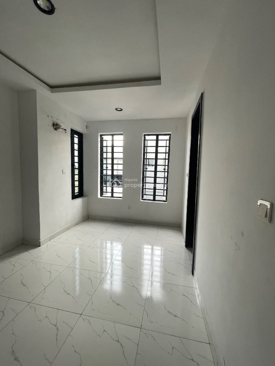 Classy,  Elegant and Spacious 2 Bedroom Apartment at Ruby 1 Ologolo, Ologolo, Lekki, Lagos, Flat / Apartment for Sale