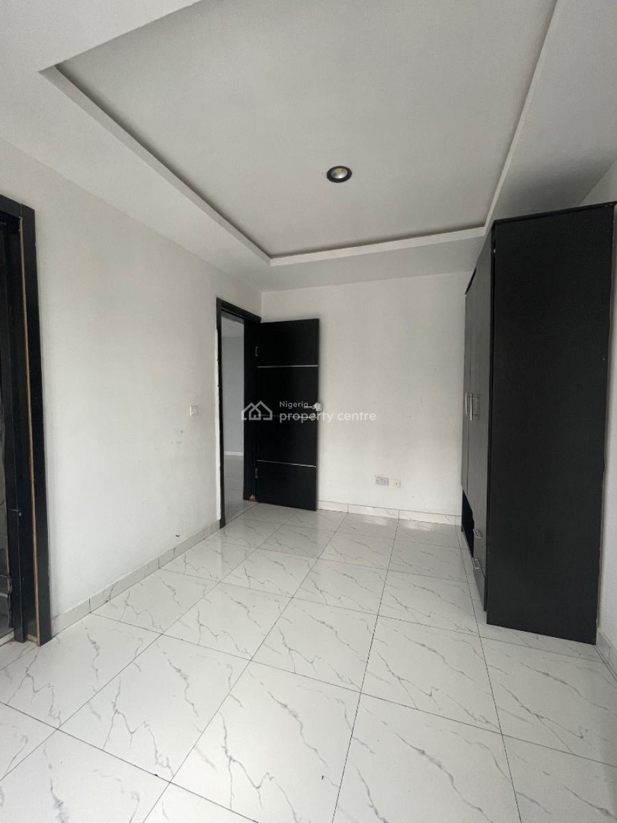 Classy,  Elegant and Spacious 2 Bedroom Apartment at Ruby 1 Ologolo, Ologolo, Lekki, Lagos, Flat / Apartment for Sale