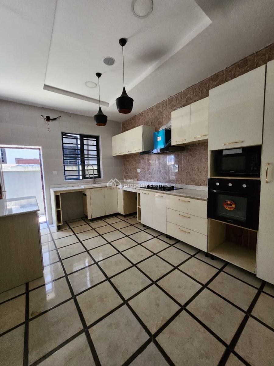 4 Bedroom Semi Detached House with Bq, Orchid Road, Lekki, Lagos, Semi-detached Duplex for Rent