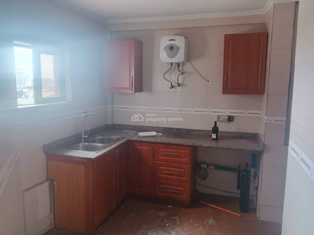 3 Bedroom Pent Floor Flat with Bq, Off Ajose Adeogun, Victoria Island (vi), Lagos, Flat / Apartment for Rent