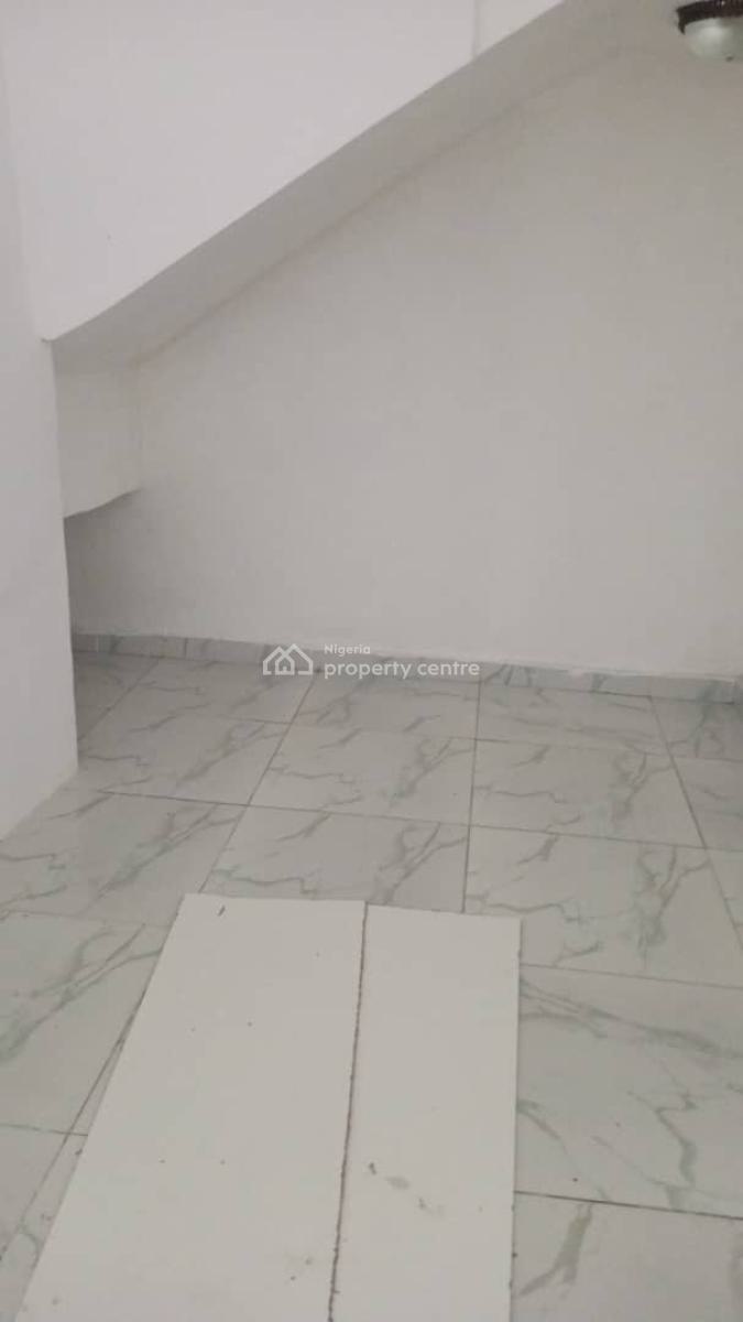 Modern 1 Bedroom Mini  Flat with Fully Fitted Kitchen, Orchid, Lekki, Lagos, Flat / Apartment for Rent