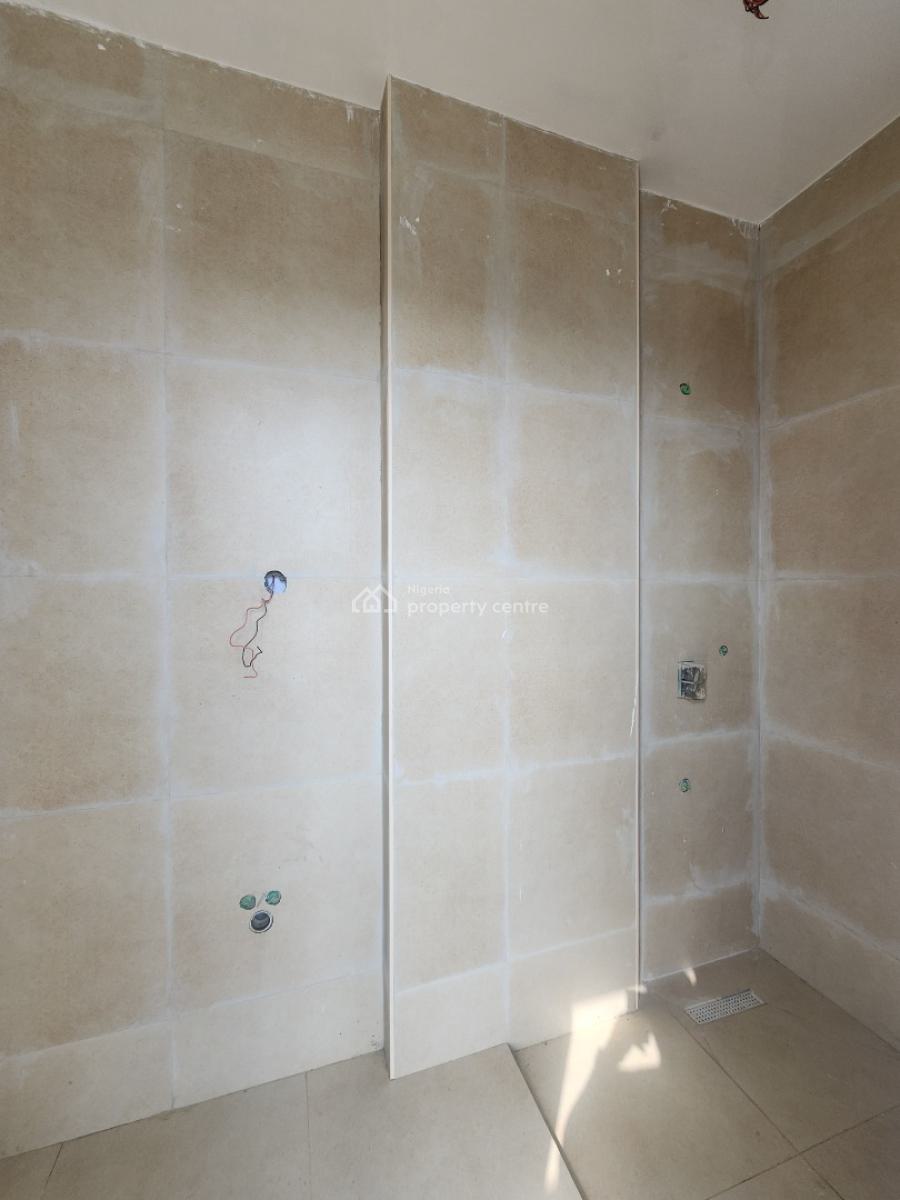Fully Serviced 2 Bedroom Apartment with Bq, Pool, & Gym, Lekki Phase 1, Lekki, Lagos, Flat / Apartment for Sale