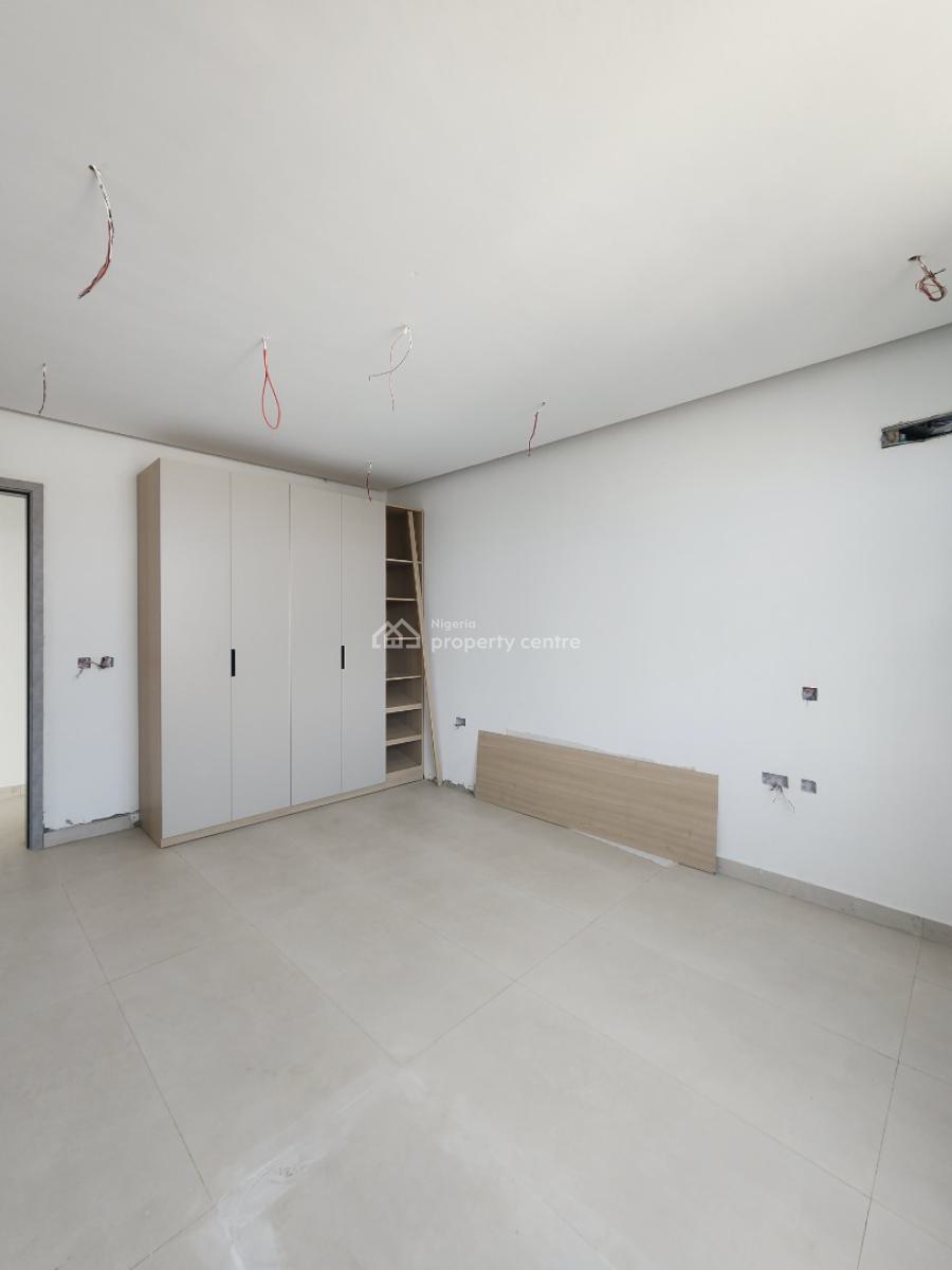 Fully Serviced 2 Bedroom Apartment with Bq, Pool, & Gym, Lekki Phase 1, Lekki, Lagos, Flat / Apartment for Sale