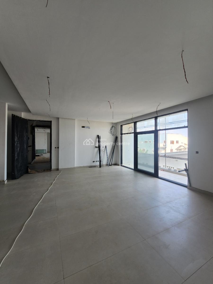 Fully Serviced 2 Bedroom Apartment with Bq, Pool, & Gym, Lekki Phase 1, Lekki, Lagos, Flat / Apartment for Sale