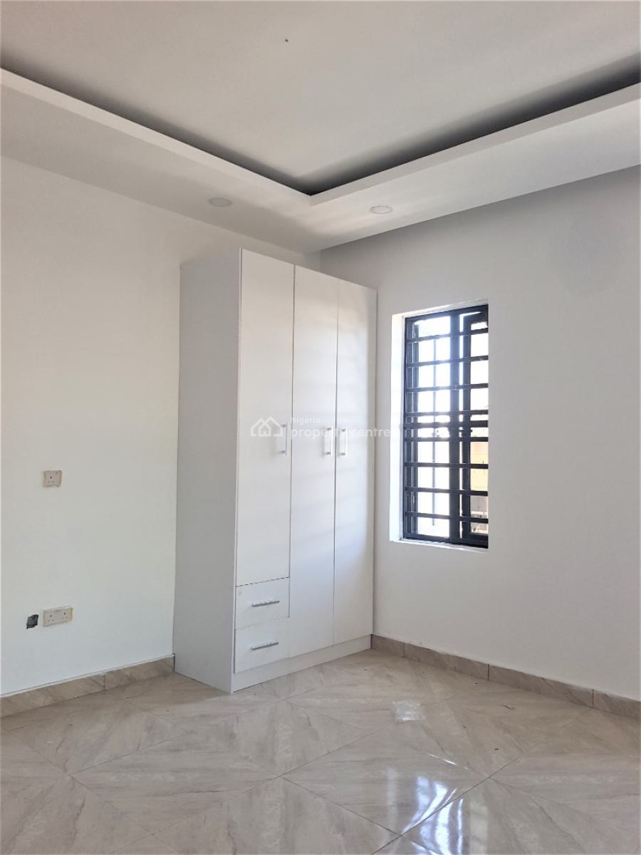2 Bedroom Flat in a Serene Neighbourhood, Ikate, Lekki, Lagos, Flat / Apartment for Rent