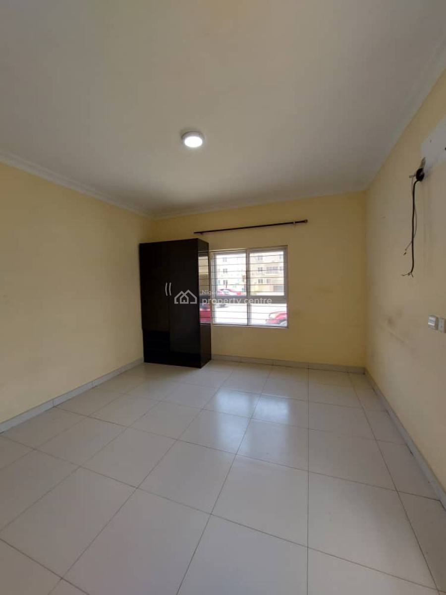 Fully Serviced 3 Bedroom Apartment, Osapa, Lekki, Lagos, Flat / Apartment for Rent