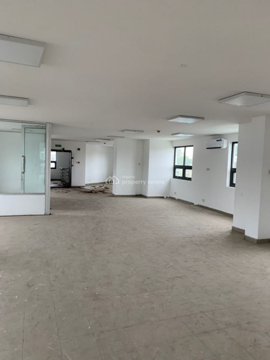 Well Maintained Office Space(230 Square Meters), Ikoyi, Lagos, Office Space for Rent