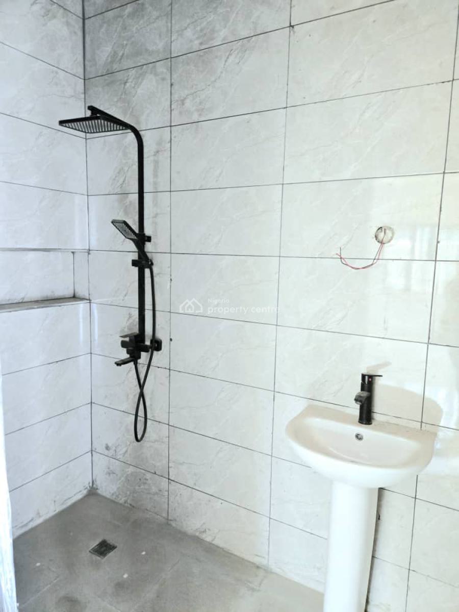 Brand New 2 Bedroom Apartment, Ologolo, Lekki, Lagos, Flat / Apartment for Sale