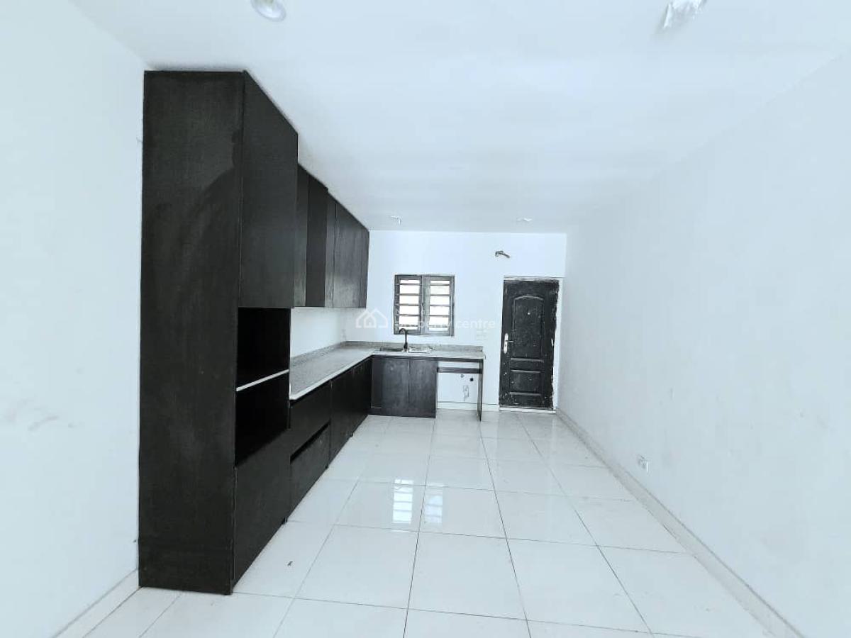 Brand New 2 Bedroom Apartment, Ologolo, Lekki, Lagos, Flat / Apartment for Sale