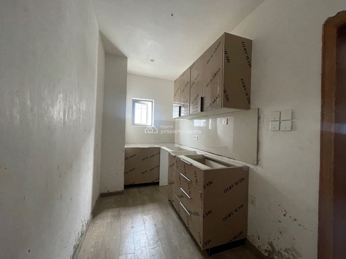 a Well Spacious 4 Bedroom Detached Duplex with Bq., Kolapo Ishola Gra, Akobo, Ibadan, Oyo, Detached Duplex for Sale