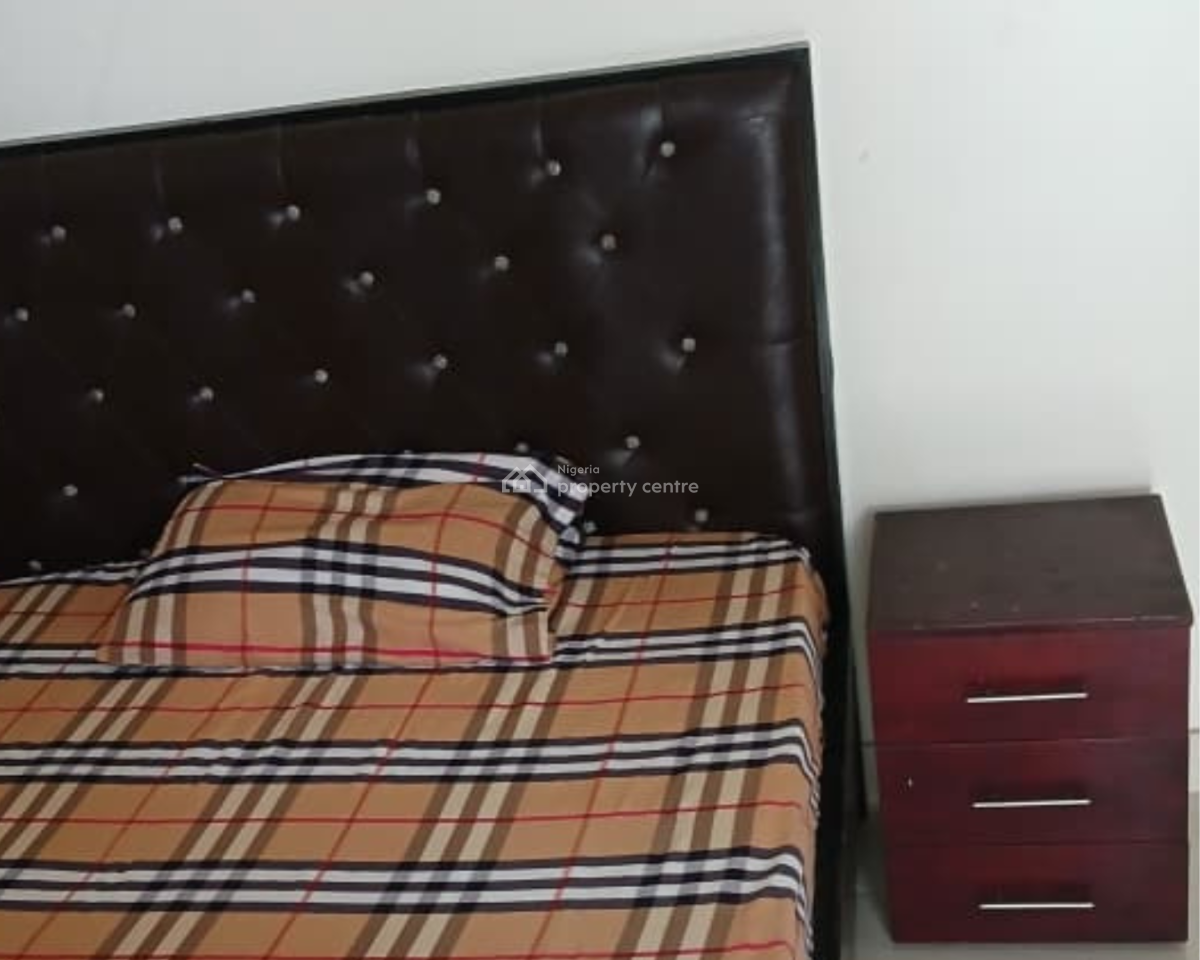 a Room Available Weekly/monthly, Off Abraham Adesanya Roundabout, Ajiwe, Ajah, Lagos, Self Contain (single Rooms) Short Let