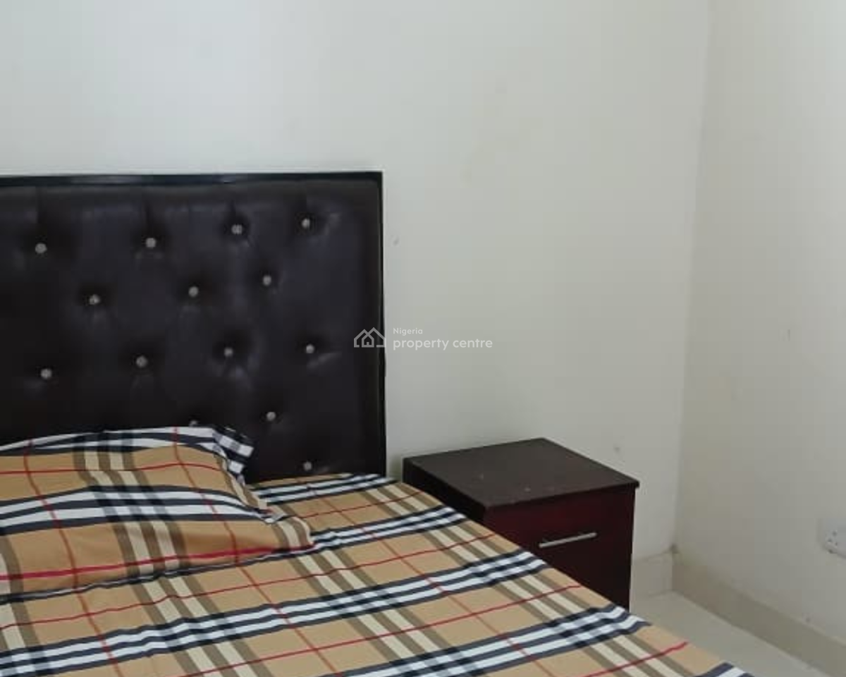 a Room Available Weekly/monthly, Off Abraham Adesanya Roundabout, Ajiwe, Ajah, Lagos, Self Contain (single Rooms) Short Let